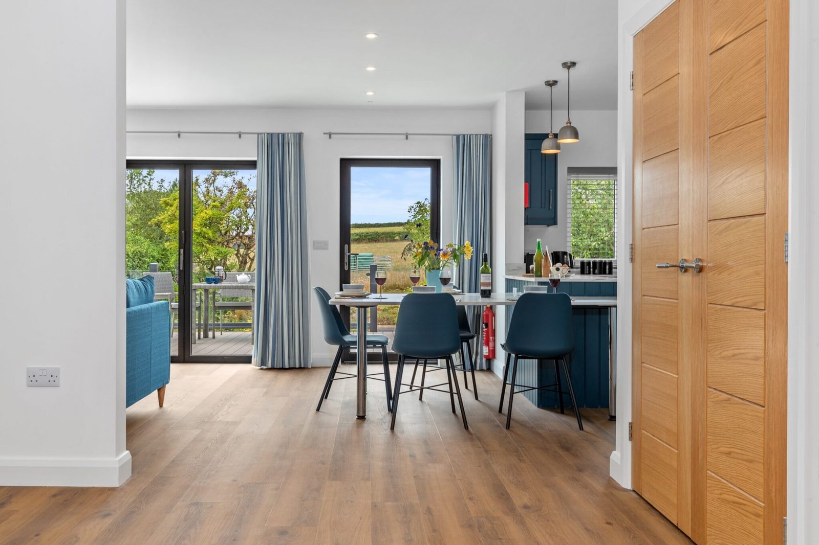 Wide, open-plan entrance hallway